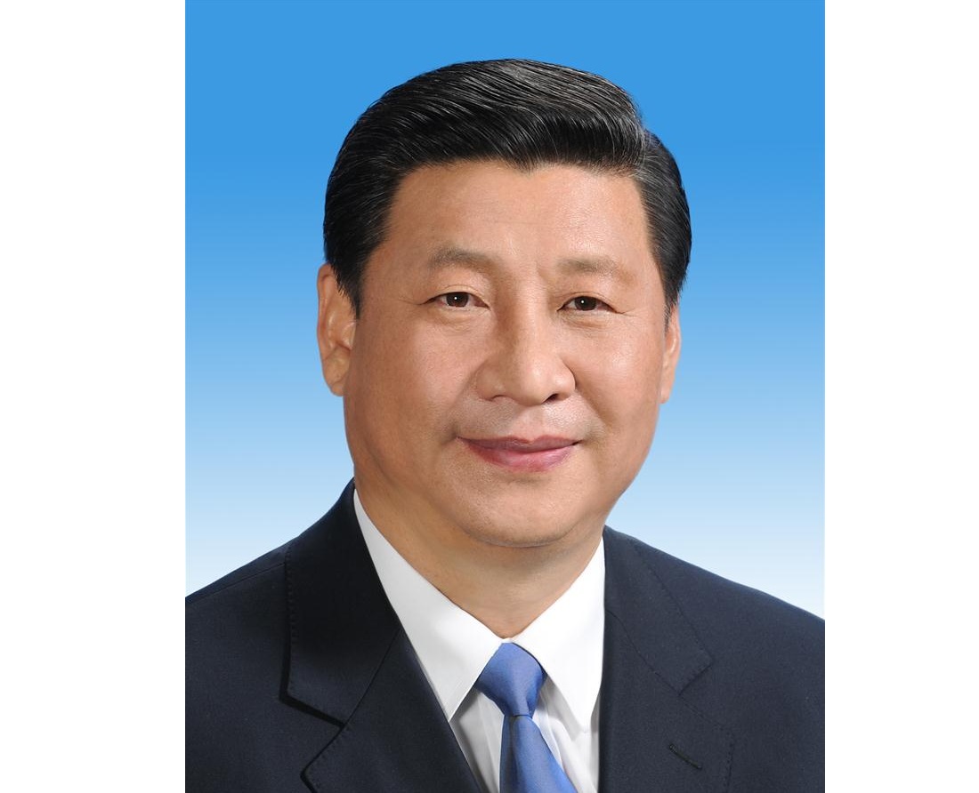 شي جين بينغ -- رئيس جمهورية الصين الشعبية ورئيس اللجنة العسكرية المركزية للبلاد