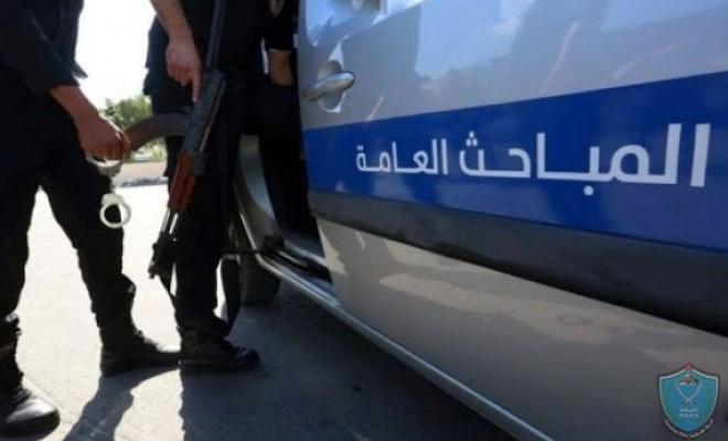 الخليل : القبض على المشتبه فيه بجريمة القتل الأخيرة التي وقعت ببلدة بيت أمر