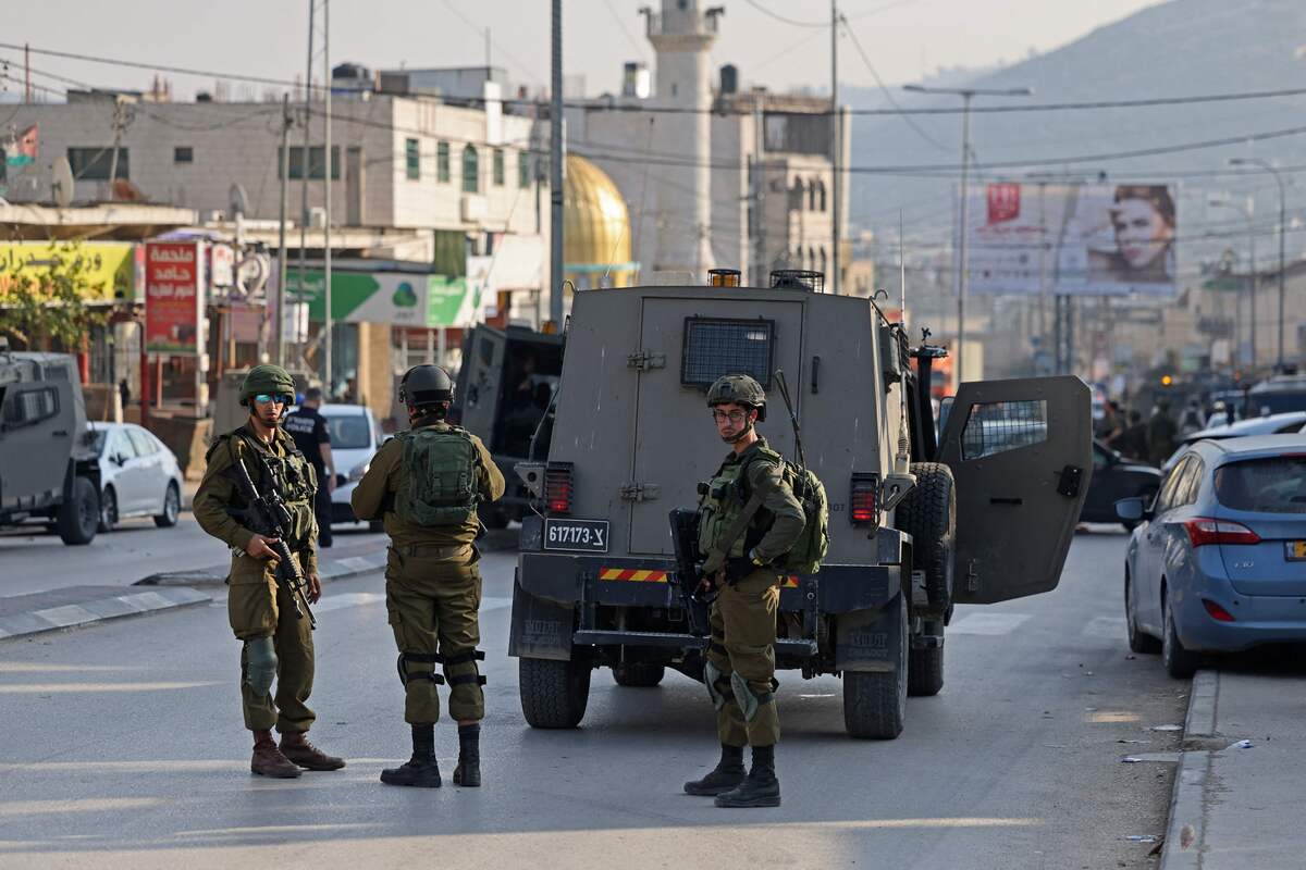 الاحتلال يزعم إحباط عمليتي طعن في القدس ونابلس