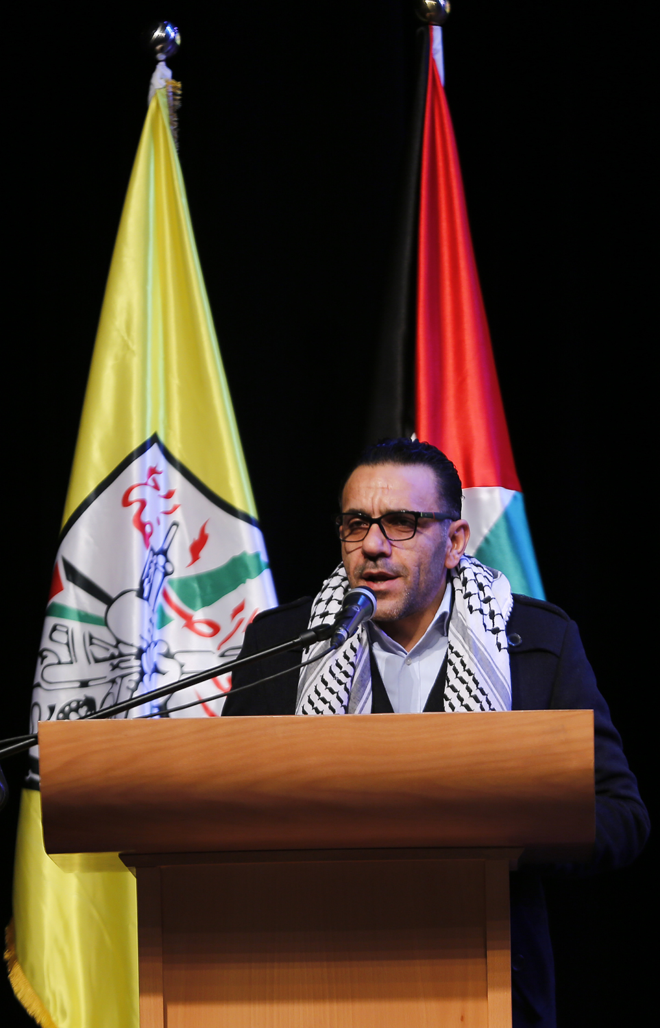 الاحتلال يجدد قرار منع محافظ القدس عدنان غيث من دخول الضفة