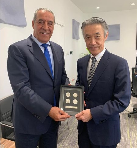 حسين الشيخ يلتقي نائب وزير الخارجية الياباني