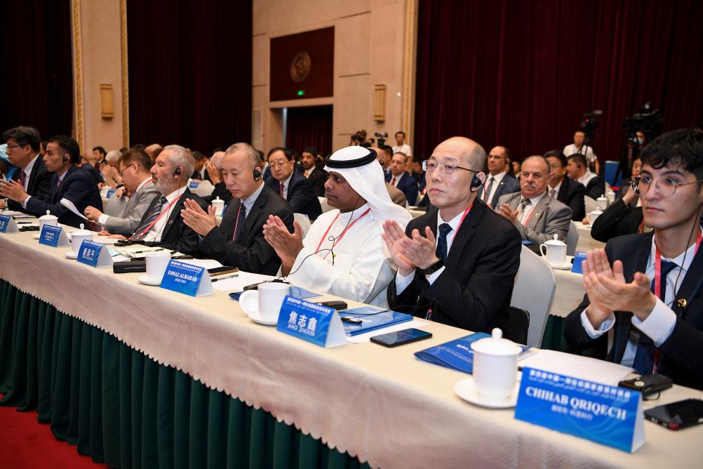 الأحزاب العربيّة المشارِكة بمؤتمر الحزب الشيوعي الصيني تؤكد ضرورة الحفاظ على منظمة التحرير