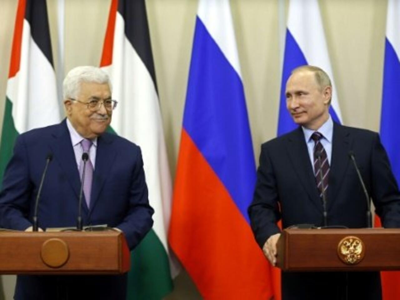 مكالمة هاتفية بين الرئيس محمود عباس ونظيره الروسي