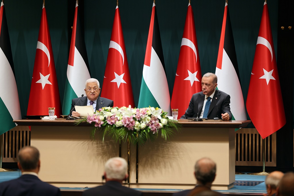 الرئيس محمود عباس : نعول كثيرا على الموقف التركي الذي وقف دوما إلى جانب الحق الفلسطيني