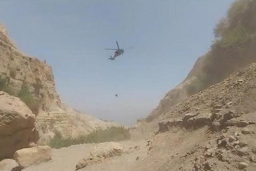 وفاة وإصابات بينها خطيرة بانهيار صخري في "عين جدي" قرب البحر الميت
