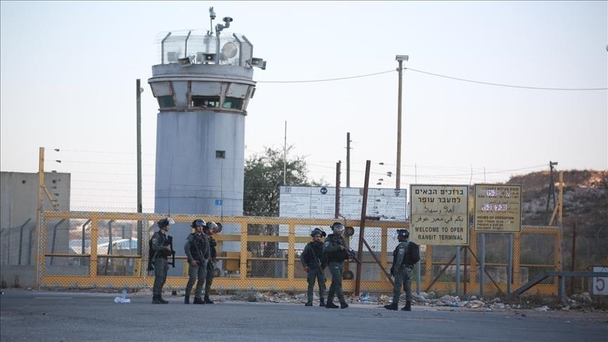 الاحتلال يقرر فرض إغلاق شامل على الضفة ومعابر غزة