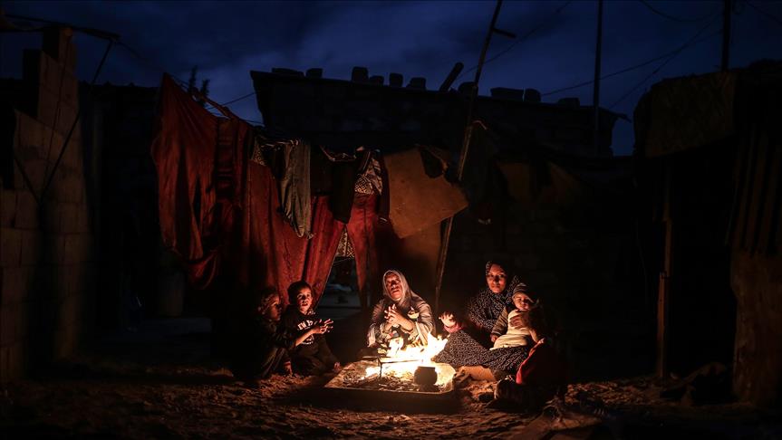 الاحتلال يوقع على قرار إغراق غزة بالظلام