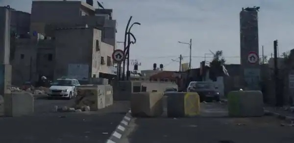 الاحتلال يغلق مداخل بلدة حزما