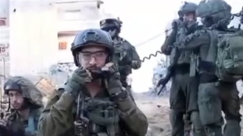 ضابط إسرائيلي يفجر مبنى بغزة "هدية" لابنته