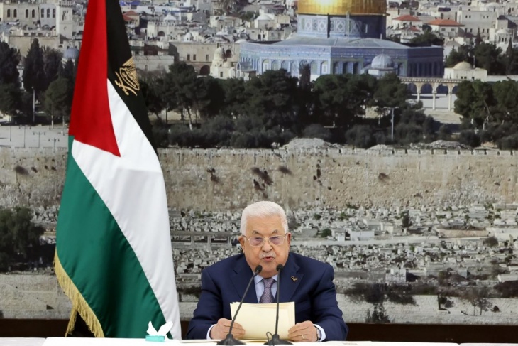 الرئيس عباس :  نواصل معركتنا السياسية والدبلوماسية مع الاحتلال وروايته الكاذبة المضللة