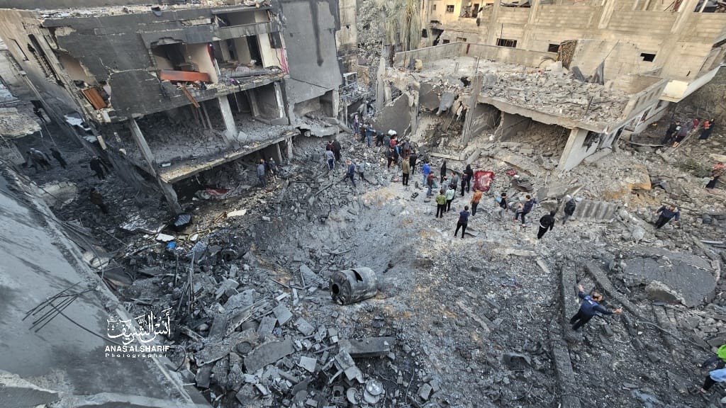اليوم الـ 69 للحرب على غزة .. قصف متواصل ومجازر تبيد عائلات كاملة 