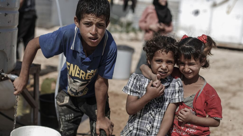 الأمراض المعدية تنتشر بصفوف النازحين في غزة