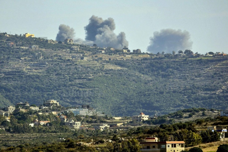 غارات اسرائيلية وقصف مدفعي على جنوب لبنان