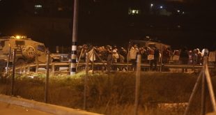 مستوطنون يهاجمون مركبات المواطنين شمال رام الله