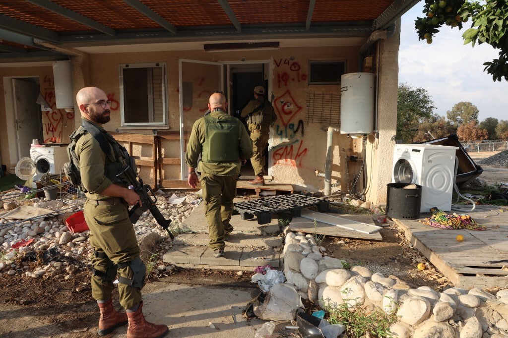 عائلة يهودية تتهم الجيش الاسرائيلي بقتل أفرادها إبان عملية 7 أكتوبر