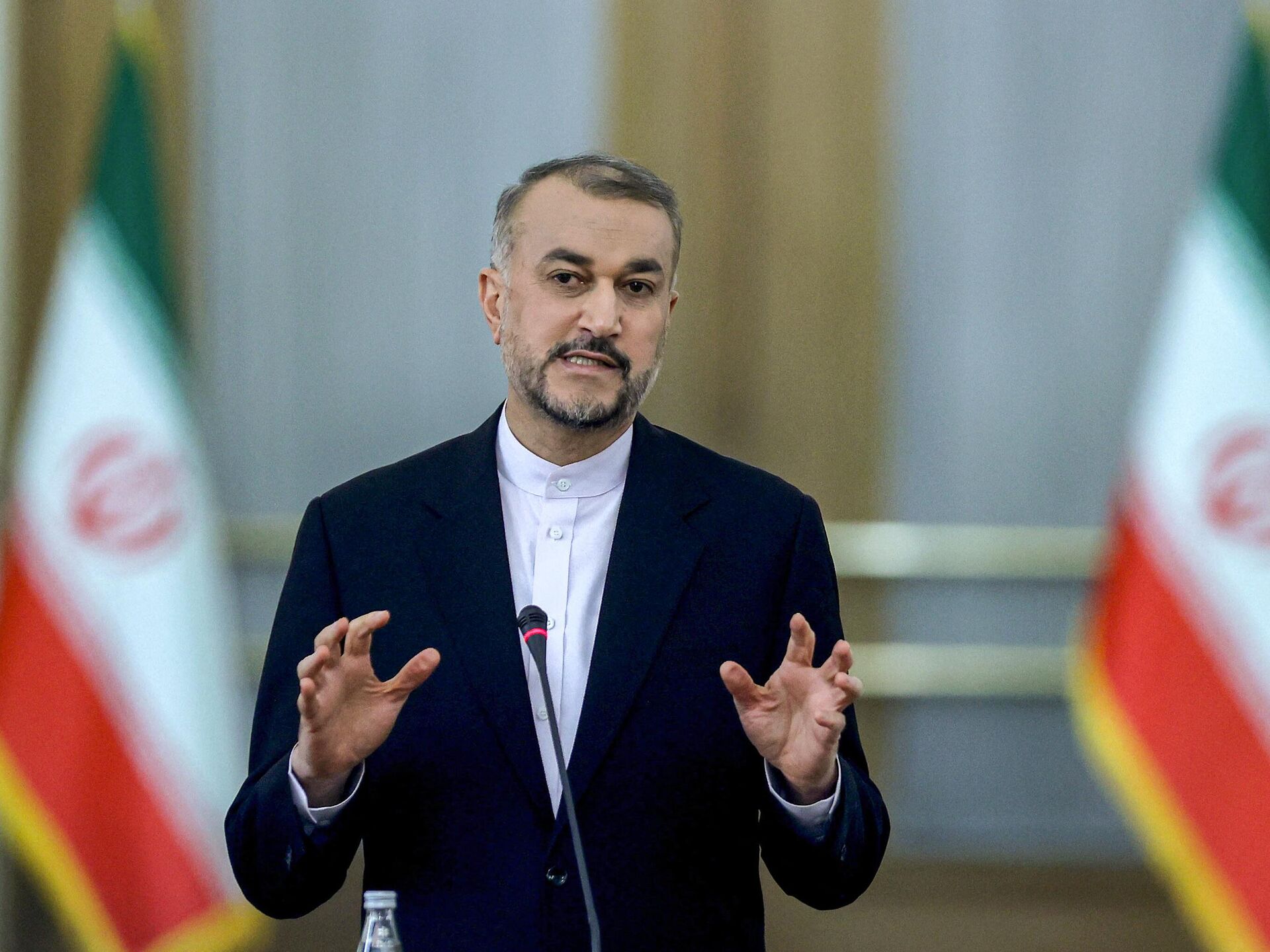 عبد اللهيان : إيران تبادلت الرسائل مع الولايات المتحدة حول حزب الله