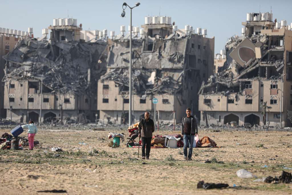 أكثر من 20 شهيدا جراء استهداف الاحتلال مواطنين ينتظرون وصول مساعدات غرب غزة