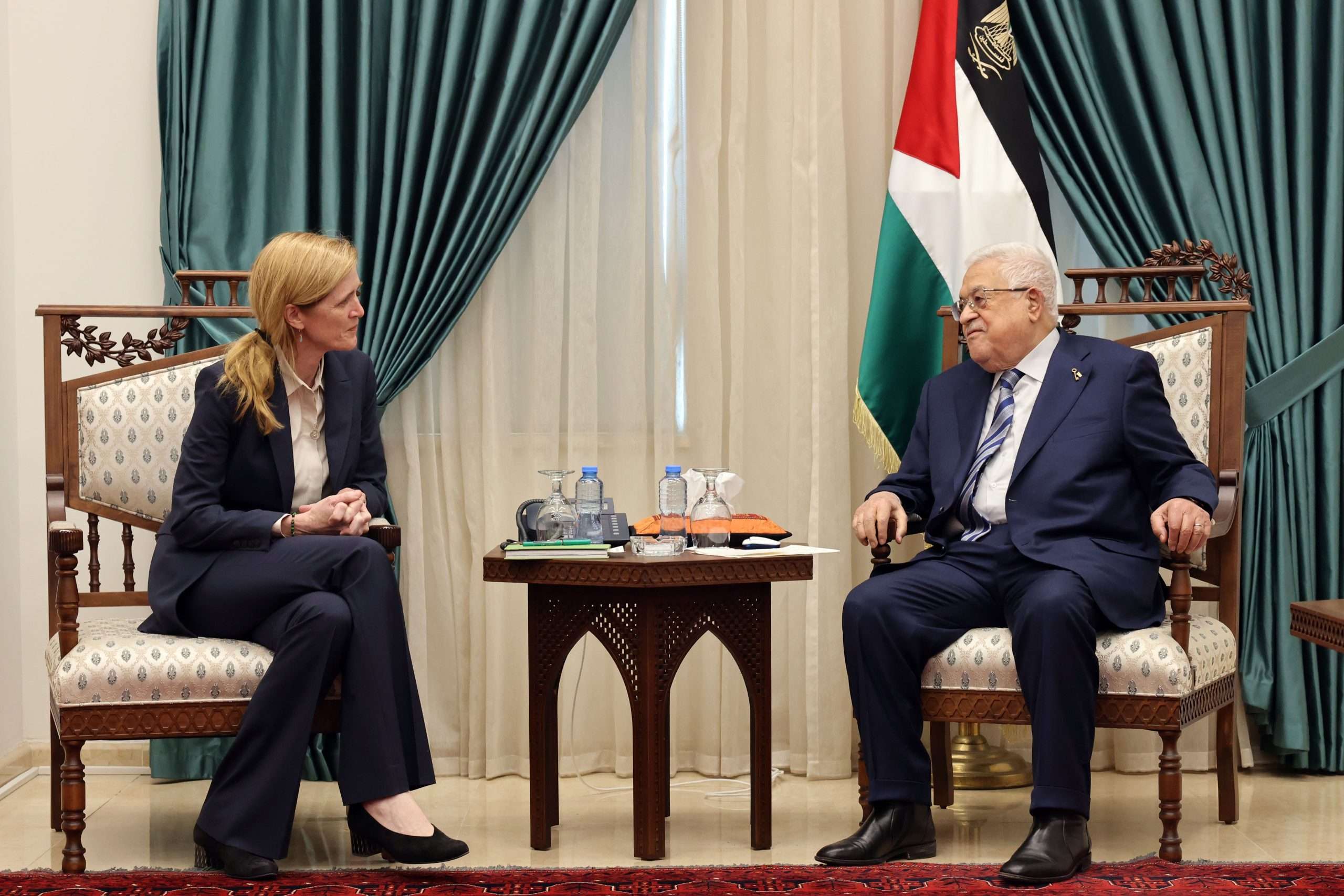 الرئيس محمود عباس يستقبل رئيسة الوكالة الأميركية للتنمية الدولية