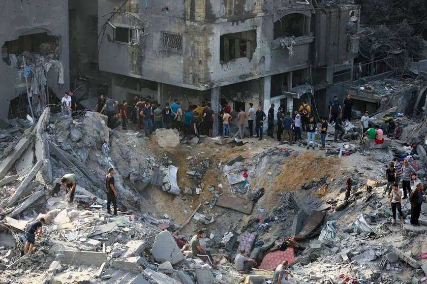 20 شهيدا على الأقل في قصف إسرائيلي على وسط وجنوب قطاع غزة