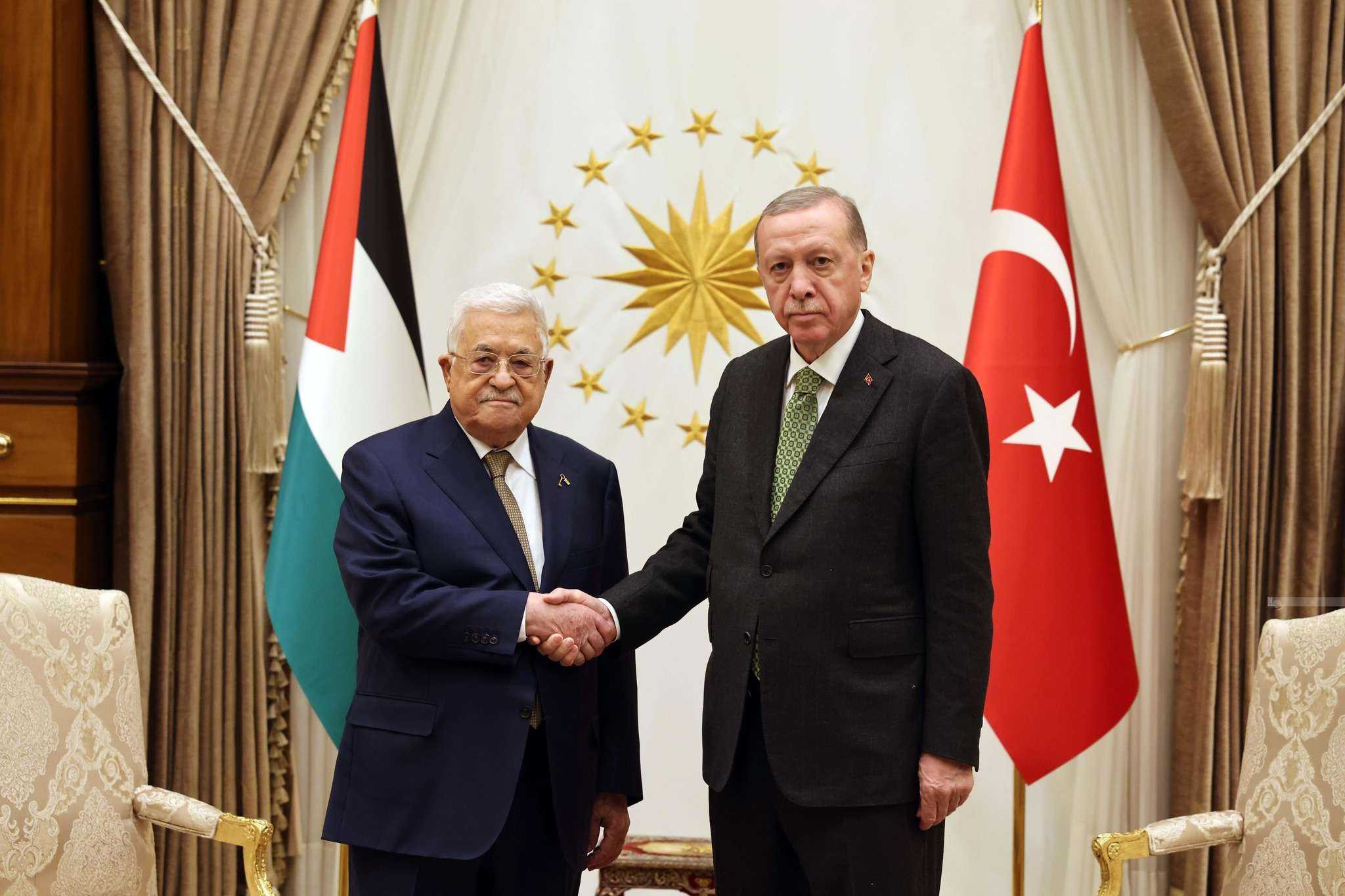 الرئيس محمود عباس : الأمن والسلام يتحققان من خلال إنهاء الاحتلال الإسرائيلي
