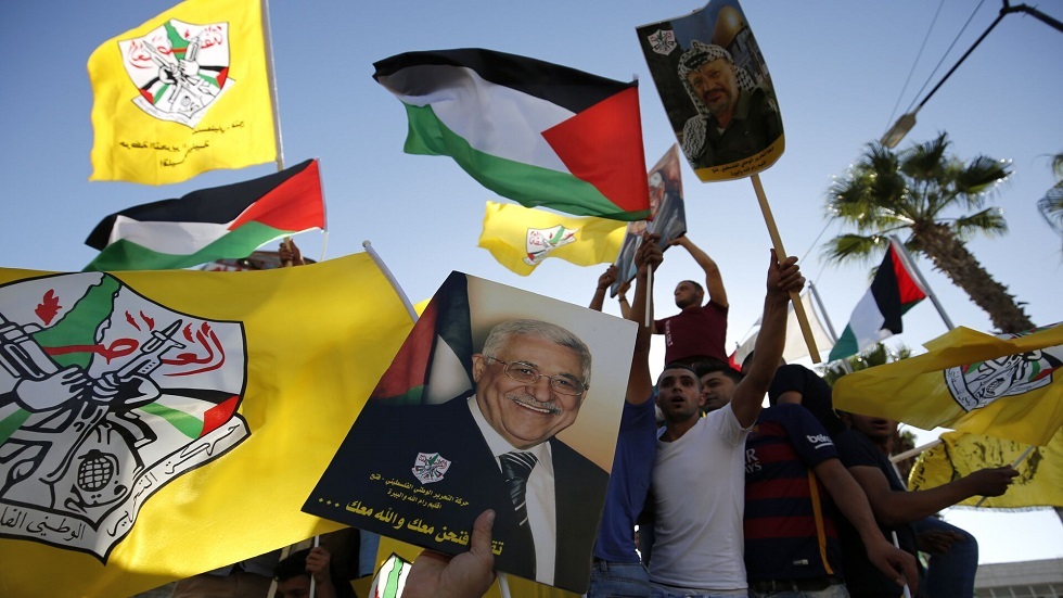 حركة فتح : عمال فلسطين يقاومون الاحتلال بيد ويبنون مؤسسات دولتنا المستقلة باليد الأخرى