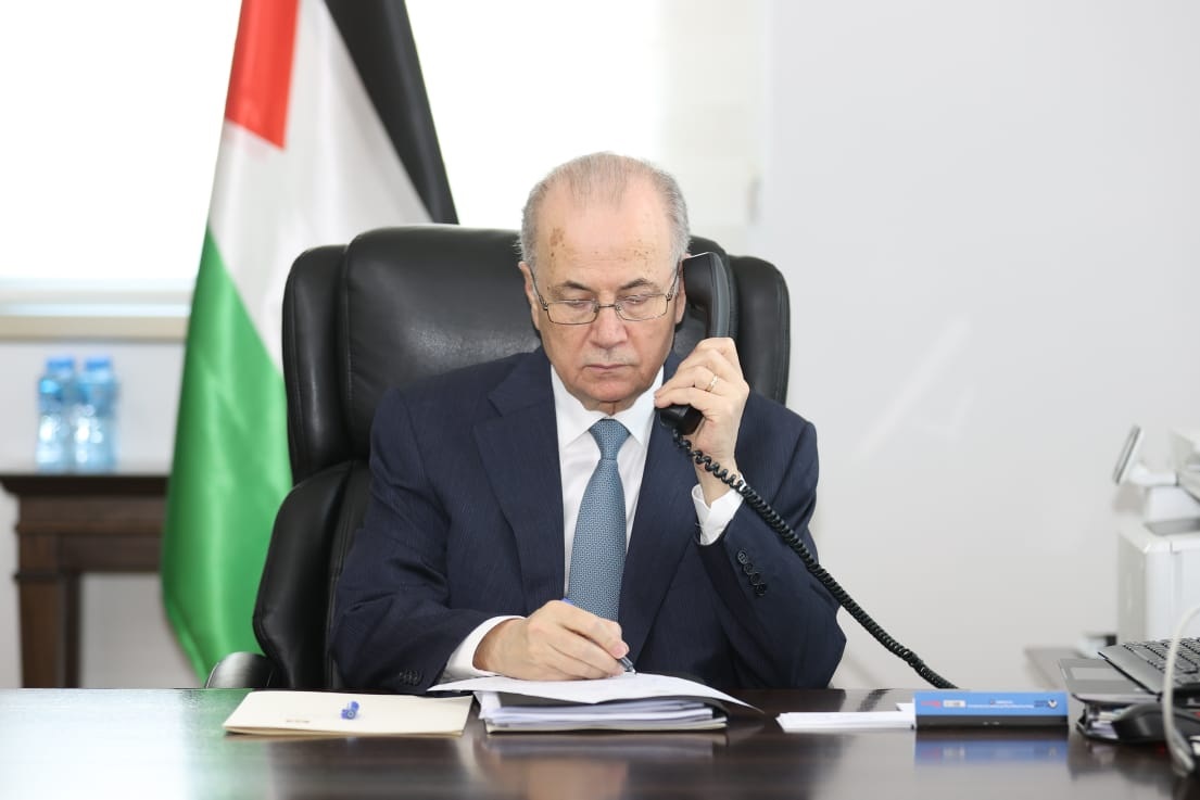 رئيس الوزراء يبحث مع وزيرة الخارجية الهولندية عدوان الاحتلال على غزة والضفة
