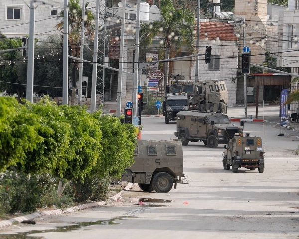 قوات الاحتلال تقتحم عقربا جنوب نابلس