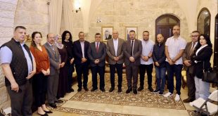 وزير السياحة والاثار هاني الحايك يلتقي رئيس واعضاء بلدية بيت لحم