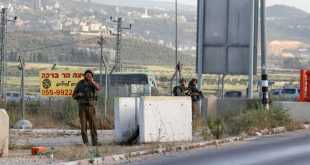 قوات الاحتلال تعتقل شاباً من العوجا على حاجز زعترة جنوب نابلس