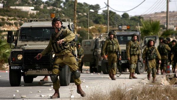 إصابة ثلاثة مواطنين برصاص الاحتلال في بيت أمر شمال الخليل