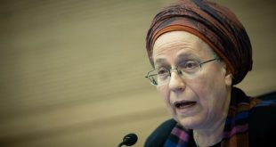 وزيرة إسرائيلية متطرفة : الحكومة تلقي بكل شيء في القمامة من أجل إعادة "الاسرى" ليس لها حق بالوجود