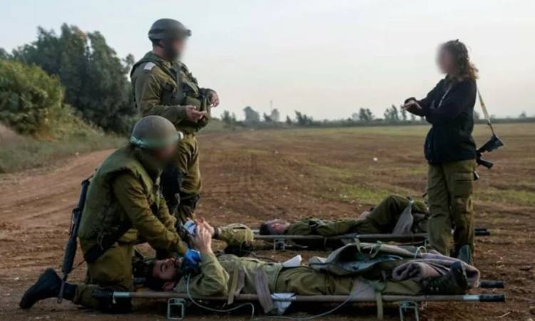 إصابة 10 جنود إسرائيليين في قطاع غزة خلال الساعات الماضية