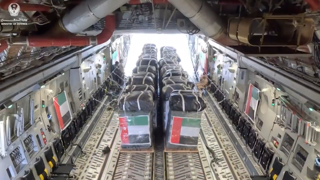 بدعم من دولة الإمارات .. «طيور الخير» تنفذ الإسقاط الجوي الـ 44 للمساعدات الإغاثية على شمال غزة