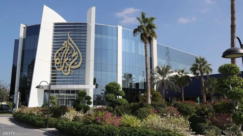 الحكومة الإسرائيلية تقرر إغلاق مكاتب قناة الجزيرة بشكل فوري