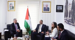 وزير شؤون القدس يبحث مع نائب وزير خارجية نيوزيلندا الوضع الراهن في القدس
