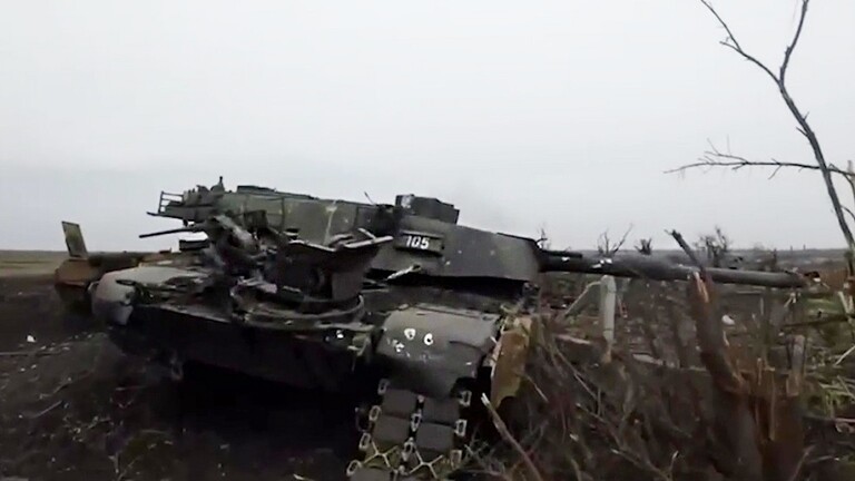 الدفاع الروسية: تحييد 1220 جنديا أوكرانيا وتدمير دبابة "أبرامز" ونظام IRIS-T للدفاع الجوي