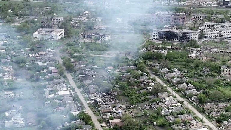 الدفاع الروسية : تحرير بلدة استراتيجية في دونيتسك بشكل كامل