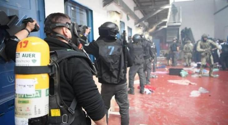 54 شهيدًا في سجون الاحتلال خلال حرب الإبادة