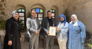 وفد من وزارة الثقافة يزور لجنة إعمار الخليل