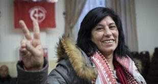 الاحتلال يمدد عزل الأسيرة القيادية خالدة جرار بظروف قاهرة