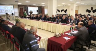 أبو زيد يبحث مع وكلاء ونواب الدوائر الحكومية خطط انعقاد وتنفيذ البرامج التدريبية لعام 2025
