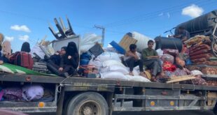الاحتلال يجبر المواطنين على النزوح قسرا من مناطق في مدينة غزة
