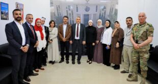 جامعة الاستقلال تستقبل وفد مديرية تربية أريحا وتكرم جهود مركز الخدمة المجتمعية
