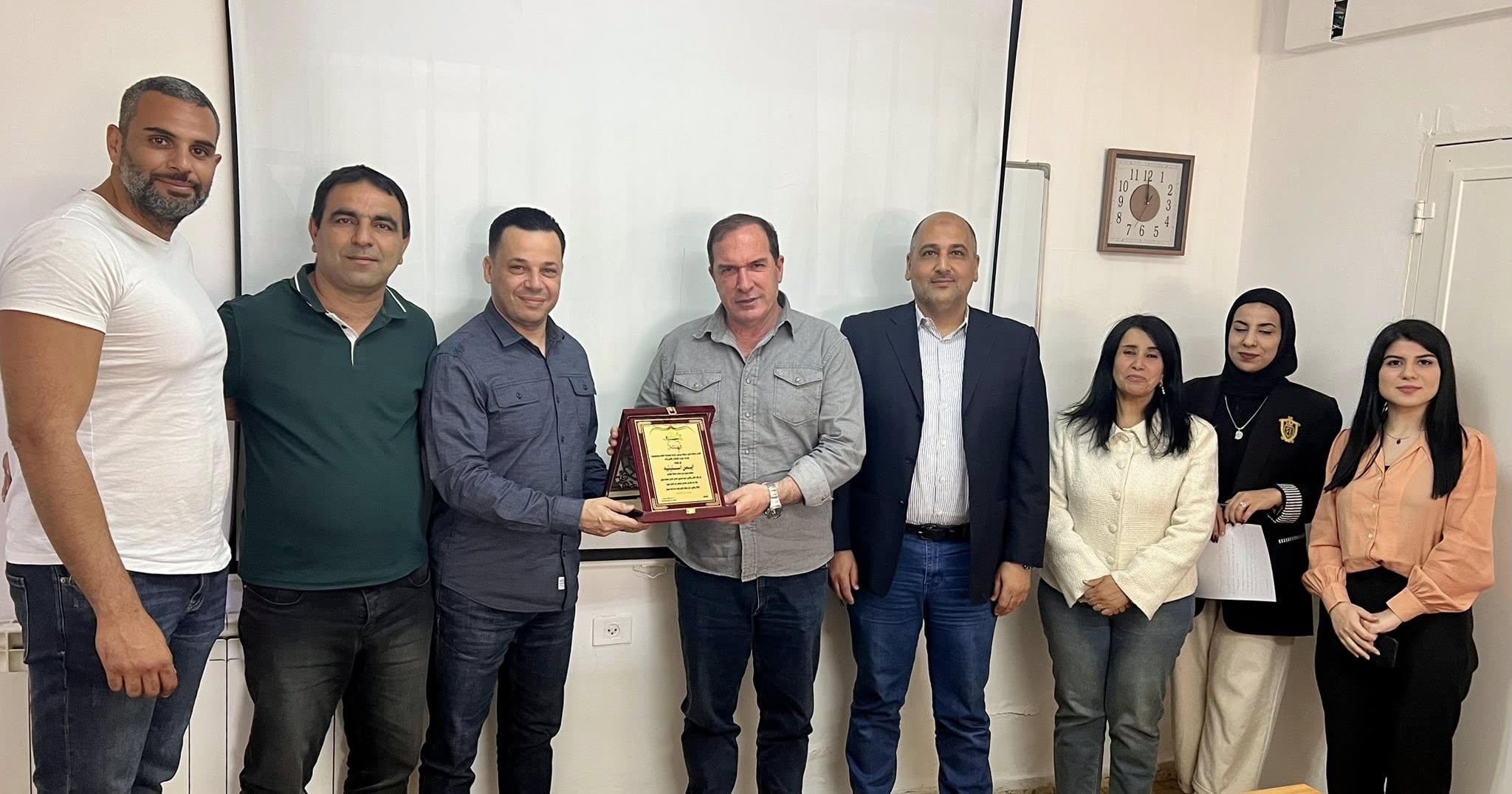 منظمة “تطوع” تعقد اجتماع مجلس إدارتها برئاسة د. عبد الله كميل وتتخذ عدة قرارات هامه