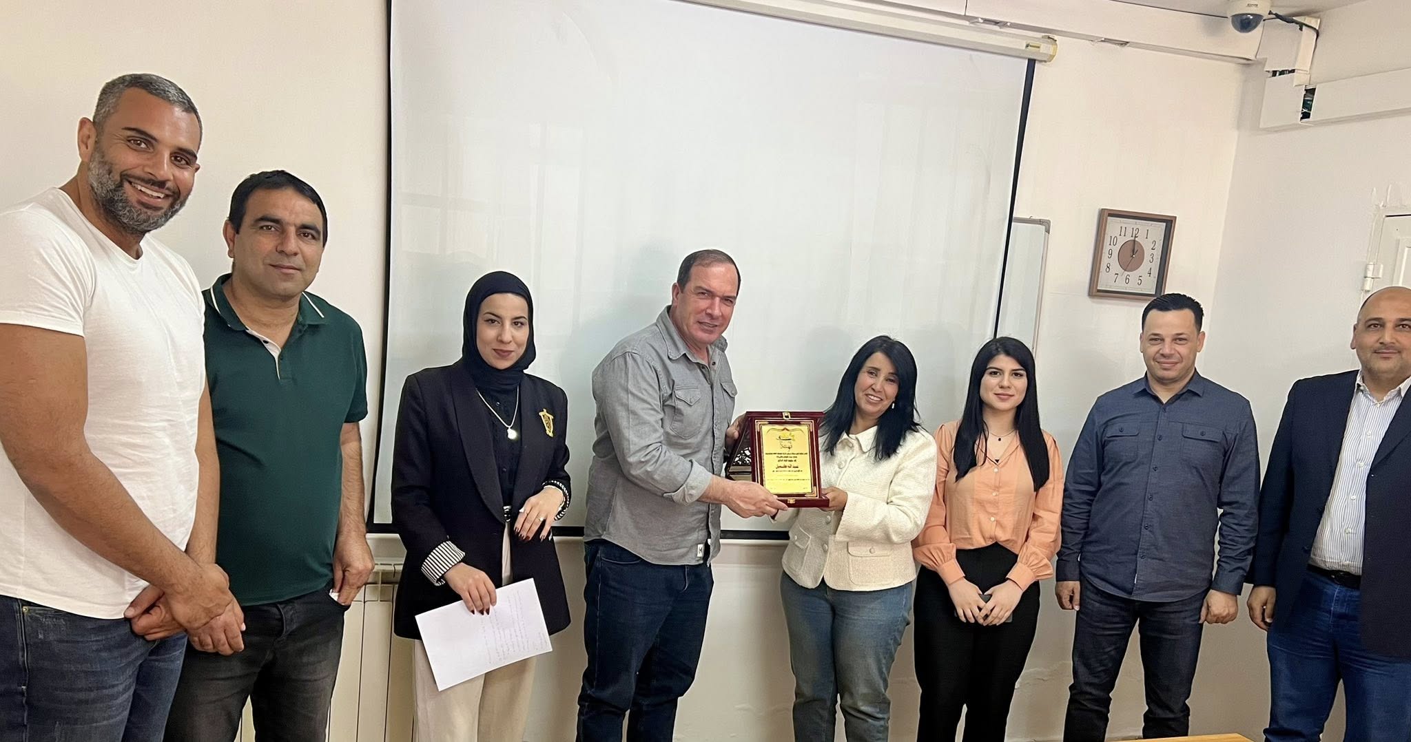 منظمة “تطوع” تعقد اجتماع مجلس إدارتها برئاسة د. عبد الله كميل وتتخذ عدة قرارات هامه