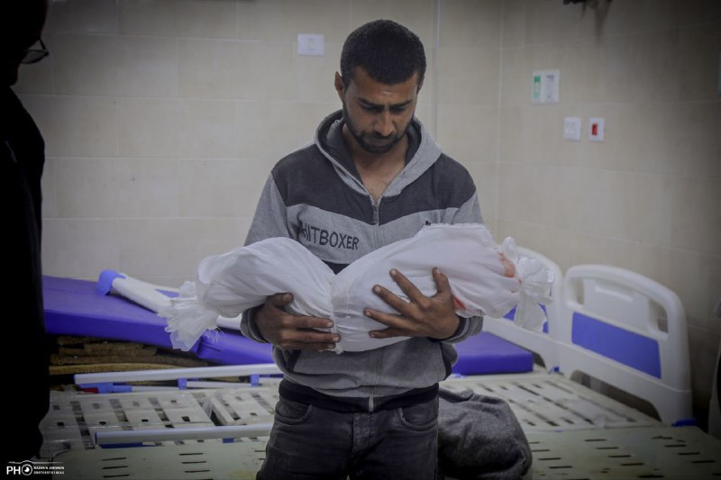 مجازر مستمرة .. 100 شهيد خلال 24 ساعة في قطاع غزة