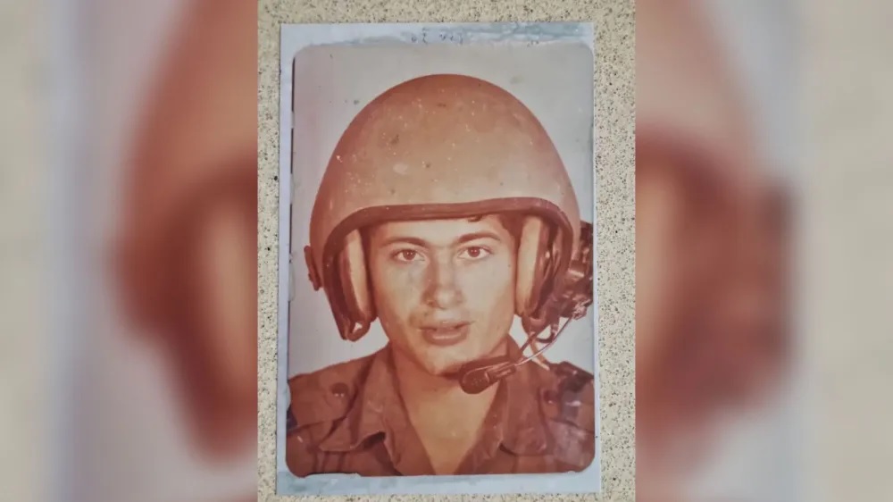 بعد 43 عاما .. إسرائيل تستعيد رفات الجندي تسفي فيلدمان من سوريا