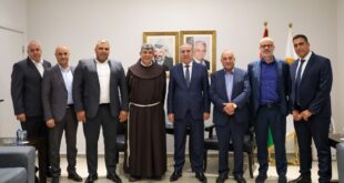 حسين الشيخ يستقبل نائب حارس الأراضي المقدسة
