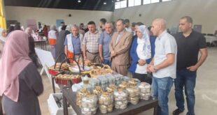 افتتاح بازار للمنتجات النسوية في قلقيلية
