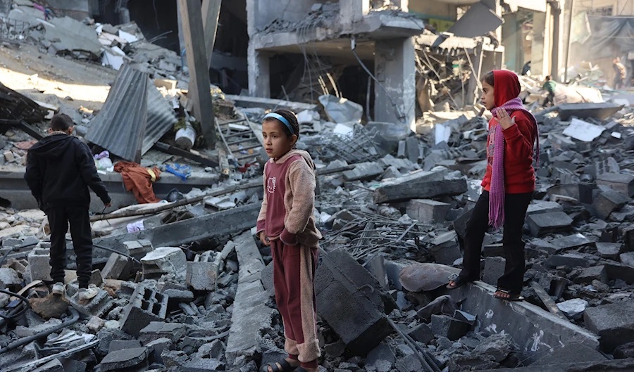 39 شهيدا في غارات على منازل مواطنين في قطاع غزة